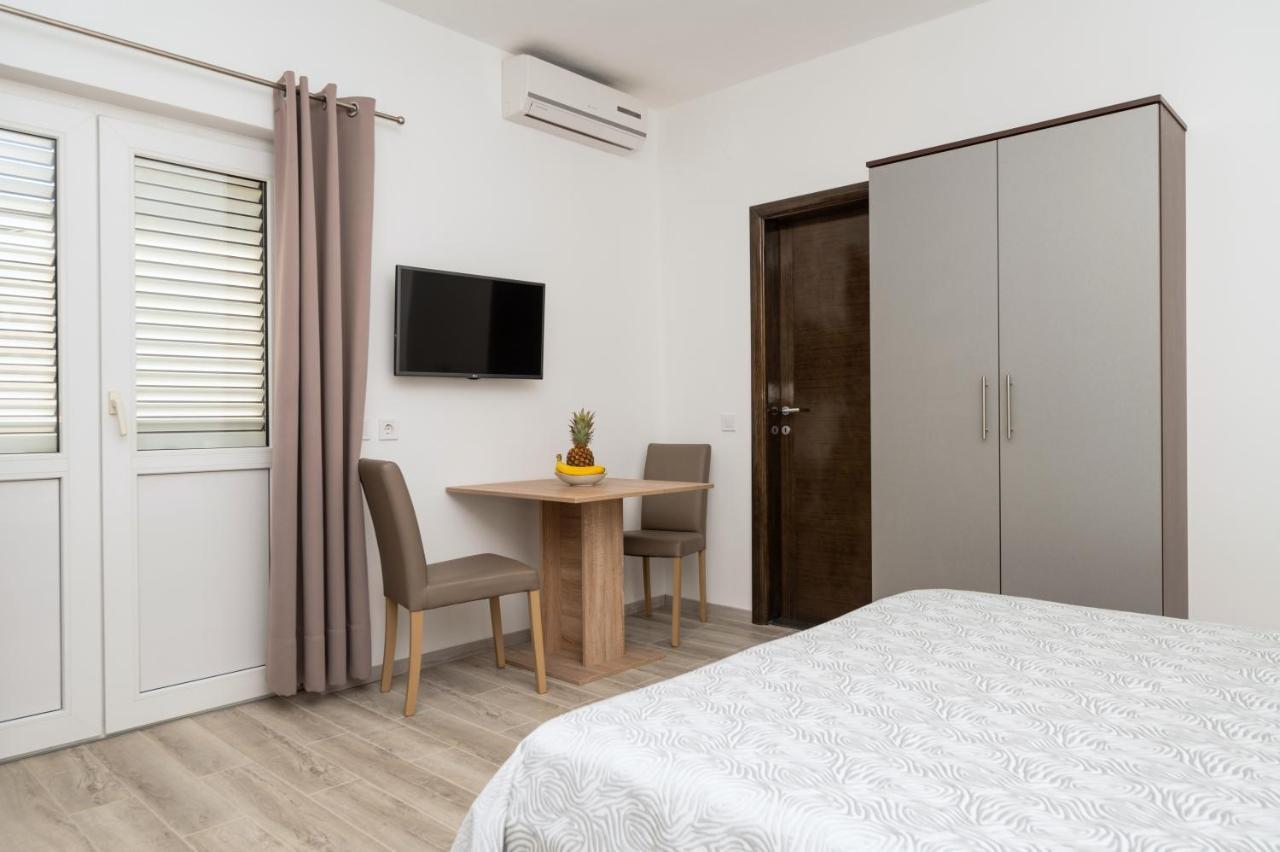 Bilin san Apartment Baska Voda Luaran gambar