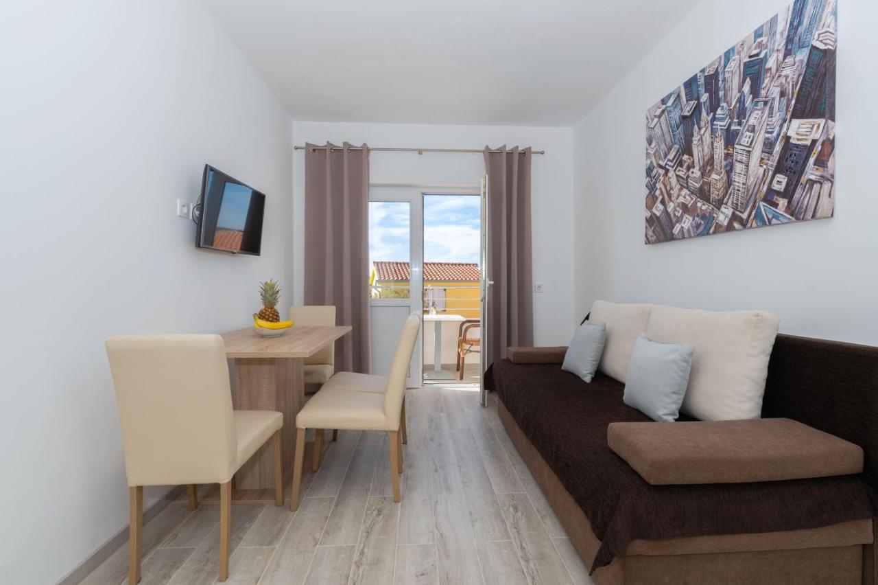Bilin san Apartment Baska Voda Luaran gambar