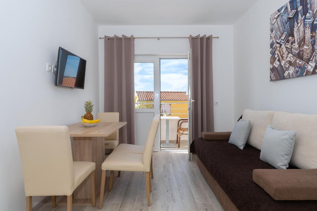 Bilin san Apartment Baska Voda Luaran gambar